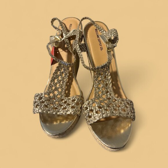 Gold Wedge Shoe by Mossimo Supply Collection - Size 11 - Picture 2 of 4